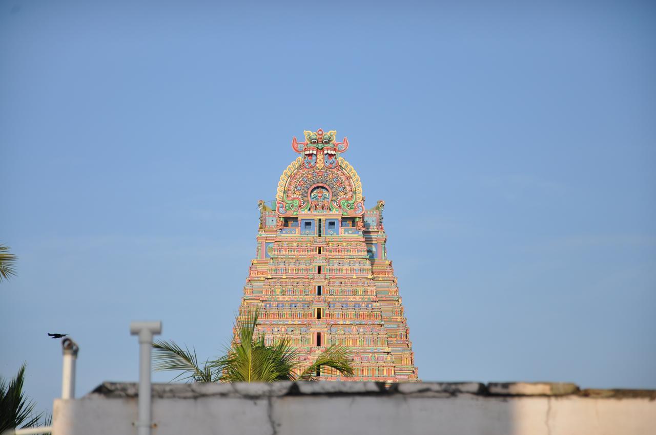 Moonlight Residency Hotel Tiruchirappalli Bagian luar foto