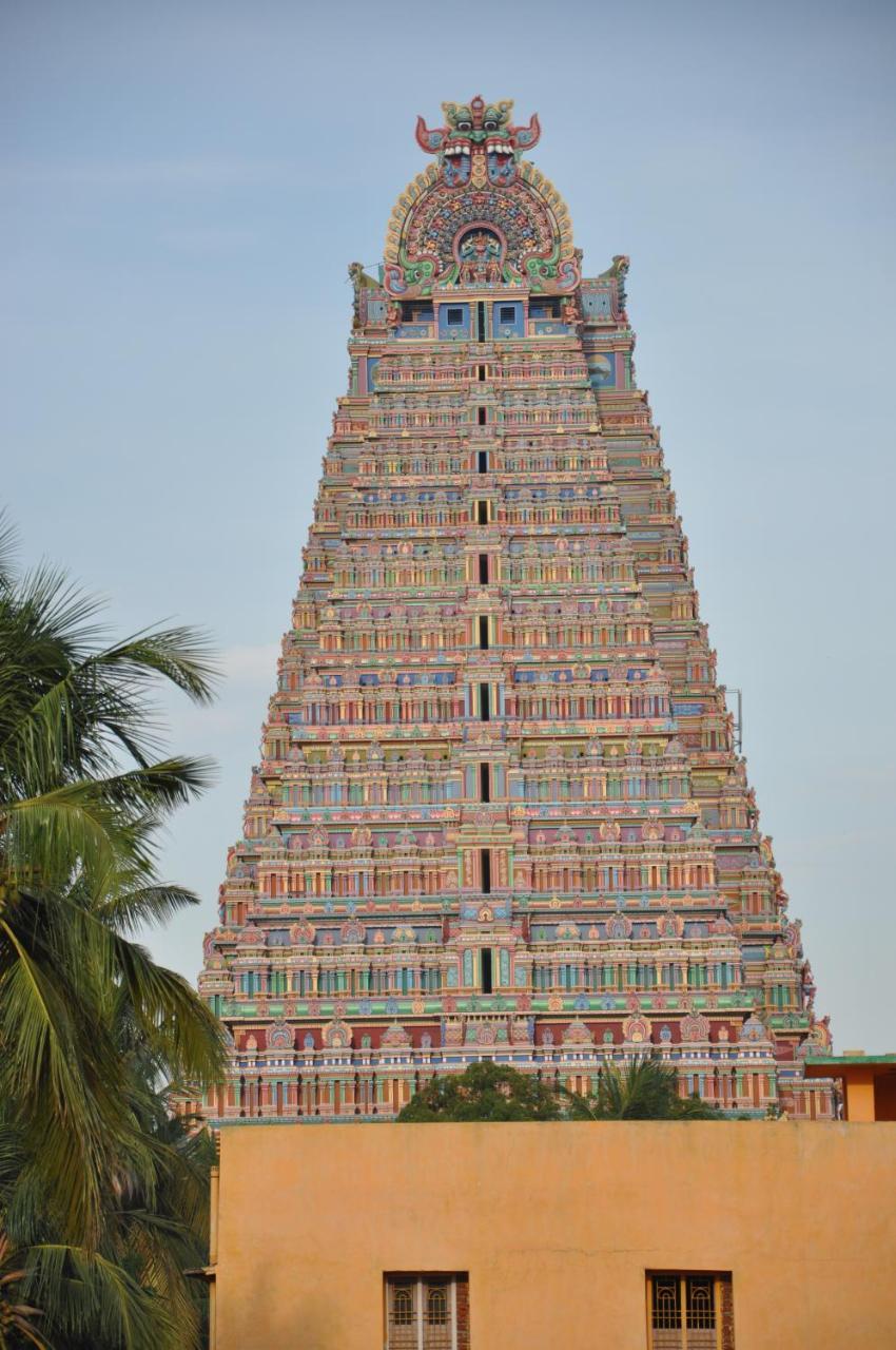 Moonlight Residency Hotel Tiruchirappalli Bagian luar foto