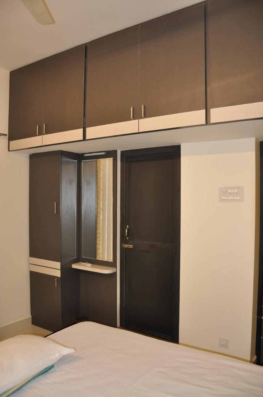 Moonlight Residency Hotel Tiruchirappalli Bagian luar foto