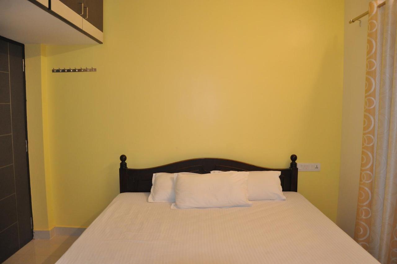 Moonlight Residency Hotel Tiruchirappalli Bagian luar foto