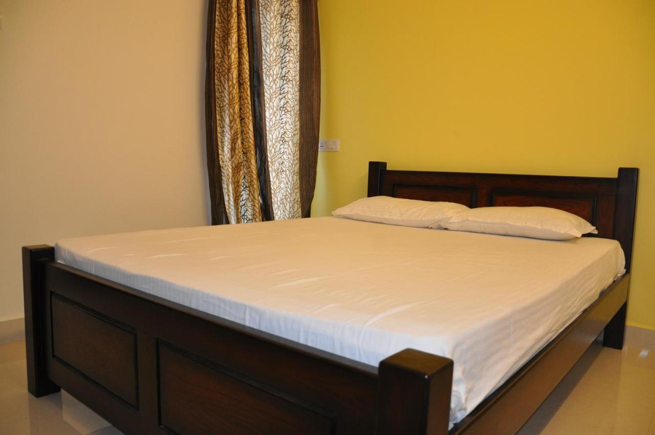Moonlight Residency Hotel Tiruchirappalli Bagian luar foto