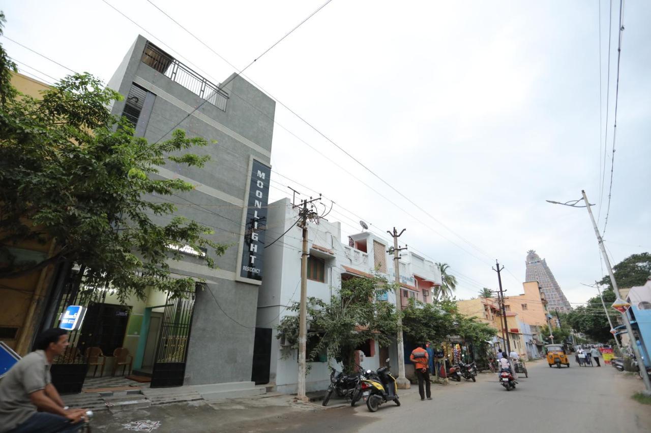 Moonlight Residency Hotel Tiruchirappalli Bagian luar foto